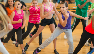 girls dancing